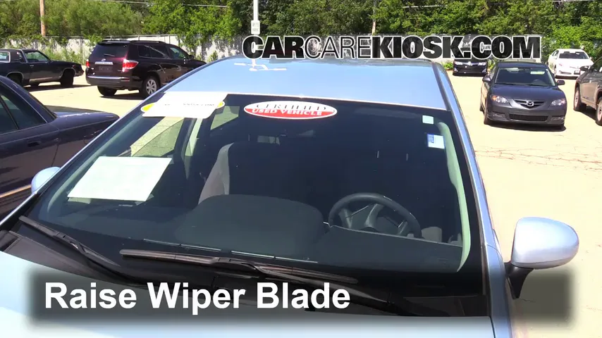 2012 Toyota Prius V 1.8L 4 Cyl. Windshield Wiper Blade (Front)